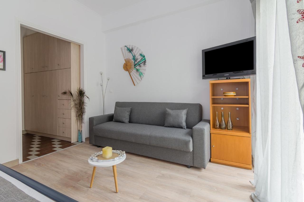 אתונה Nice Studio In Pagkrati מראה חיצוני תמונה